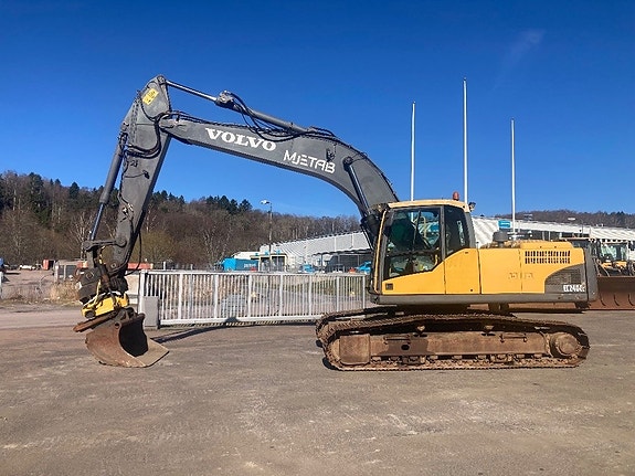 Volvo EC 240 C L