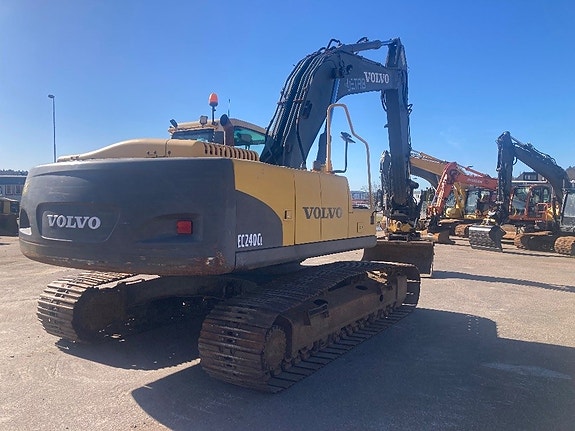 Volvo EC 240 C L 5 of 11