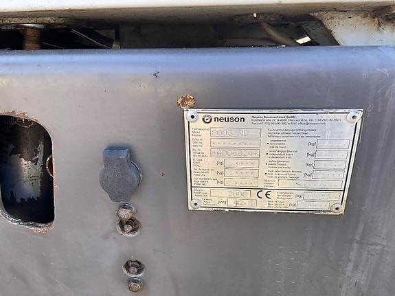 Neuson 8003 RD 10 of 14