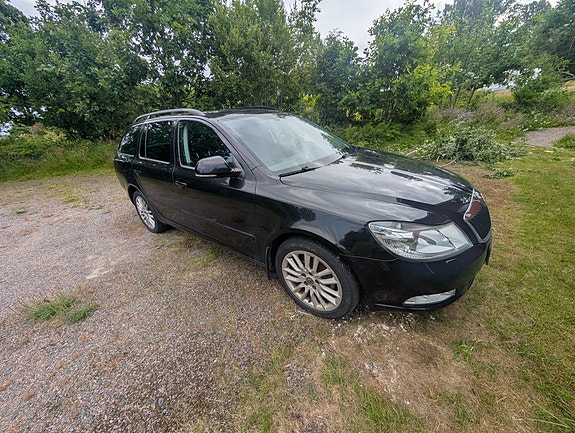 Skoda Octavia 3 of 4