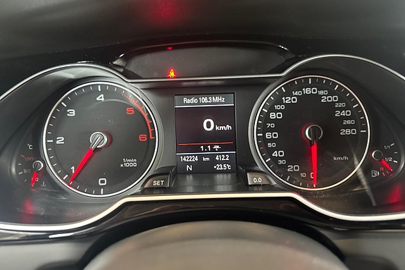 Audi A4 14 of 19