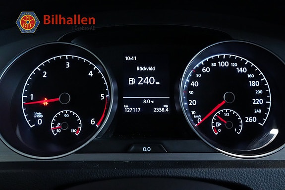 Volkswagen Golf VII 10 of 15