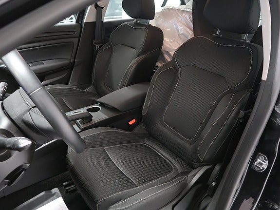 Renault Megane 18 of 30