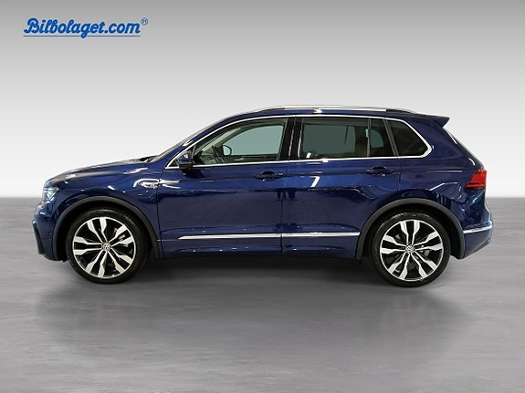 Volkswagen Tiguan 2 of 5