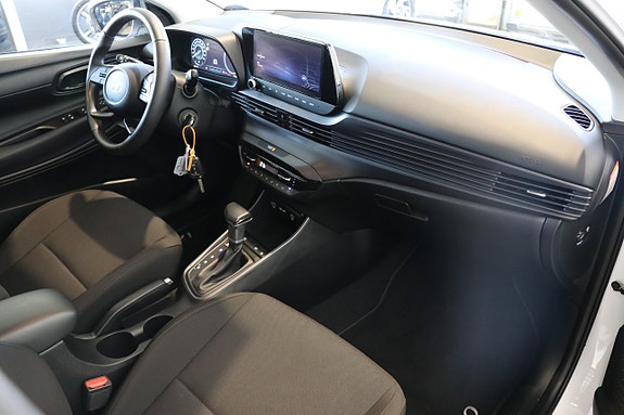 Hyundai i20 11 of 15