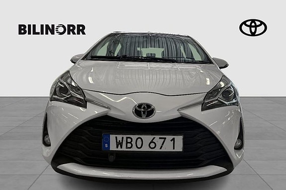 Toyota Yaris 5 of 5