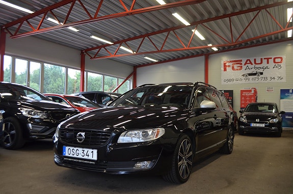 Volvo V70 12 of 27
