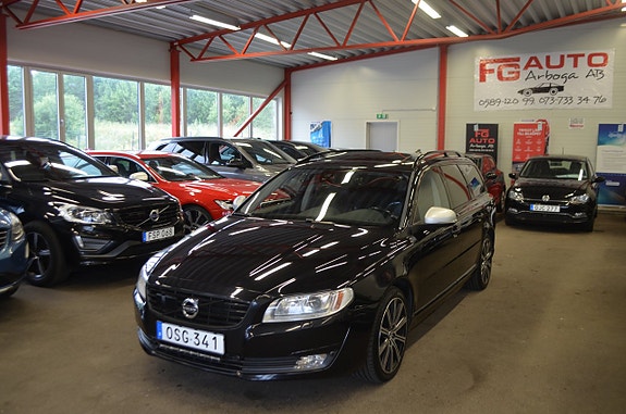 Volvo V70 11 of 27