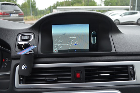 Volvo V70 23 of 27