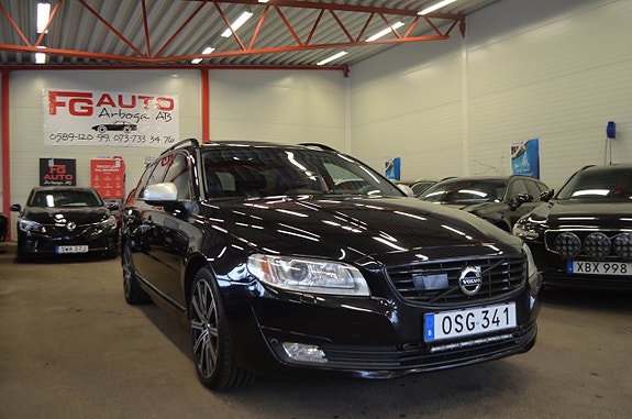 Volvo V70 14 of 27