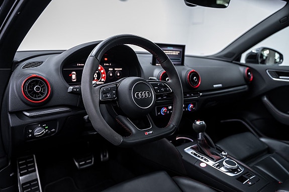 Audi RS3 15 of 27