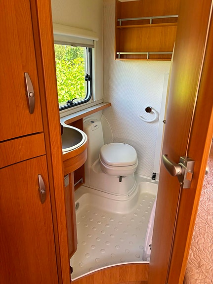 Knaus Royale 560 6 of 8