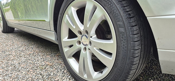 Mercedes-Benz C220 11 of 17
