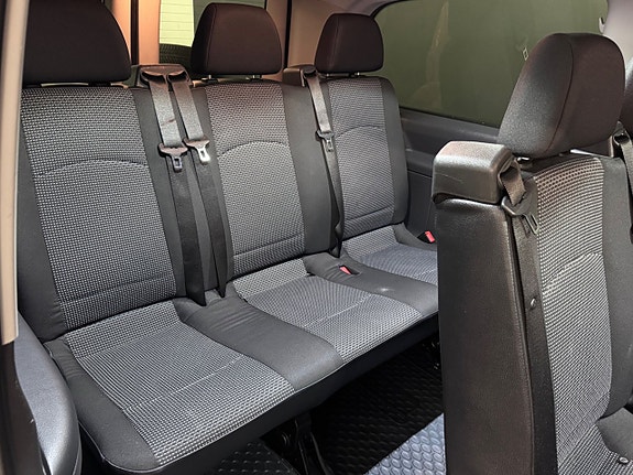 Mercedes-Benz Vito 113 9 of 18