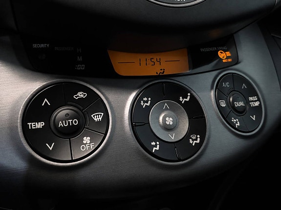 Toyota RAV4 19 of 24