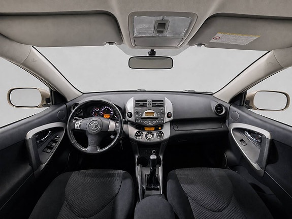 Toyota RAV4 11 of 24