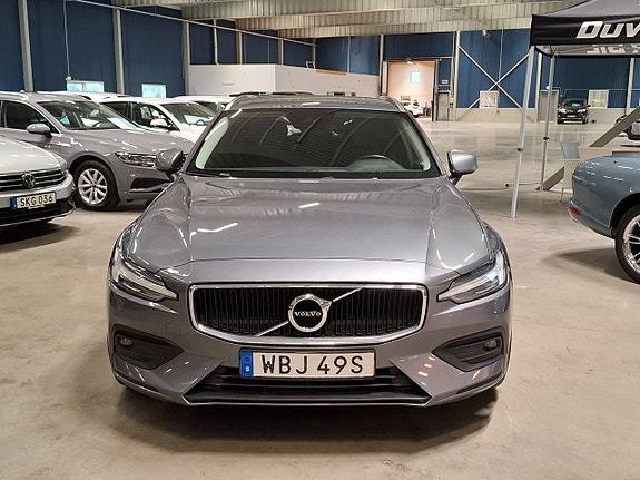 Volvo V60 6 of 30
