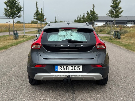 Volvo V40 Cross Country 5 of 10