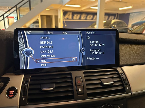 BMW X6 12 of 24