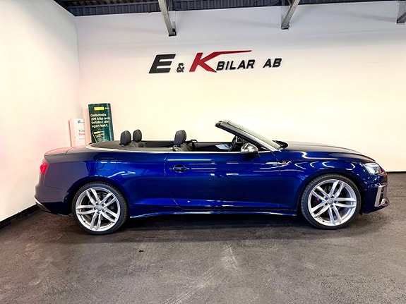 Audi S5 4 of 5