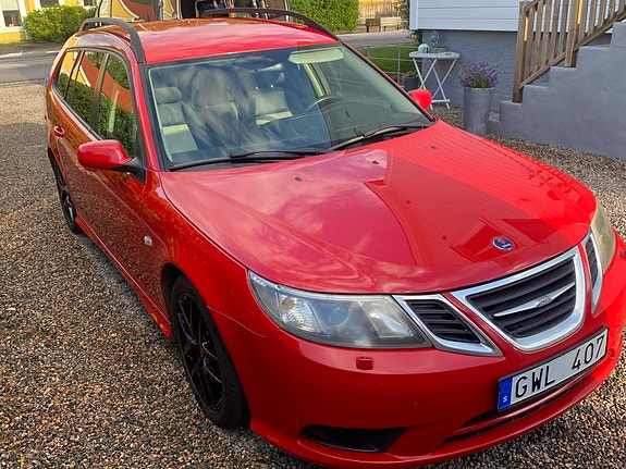 Saab 9-3 4 of 5