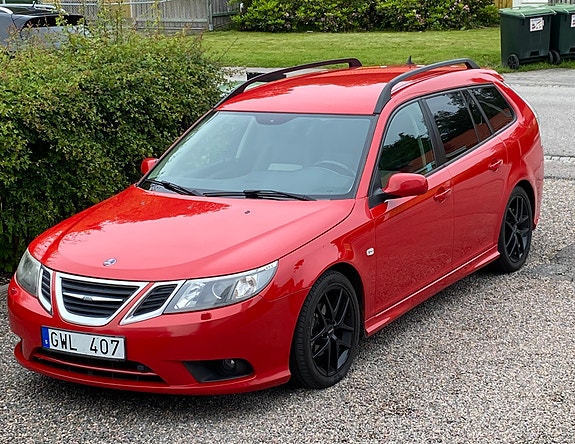 Saab 9-3 2 of 5