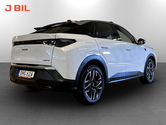 Peugeot 3008 3 of 18