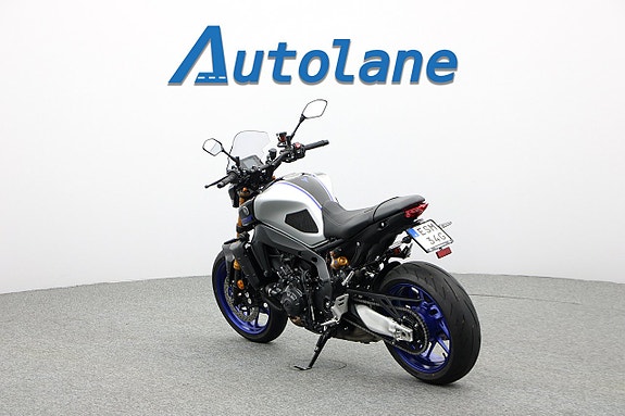 Yamaha MT-09 SP* Öhlins, TC, Quickshifter+ Endast 463mil 3 of 30