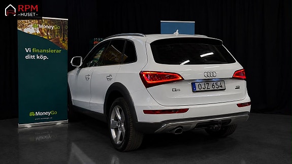 Audi Q5 4 of 5