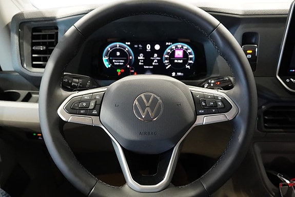 Volkswagen Crafter 11 of 11