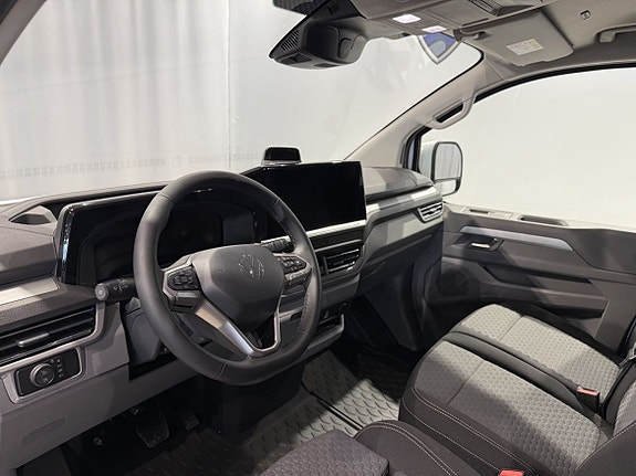Volkswagen e-Transporter 11 of 16