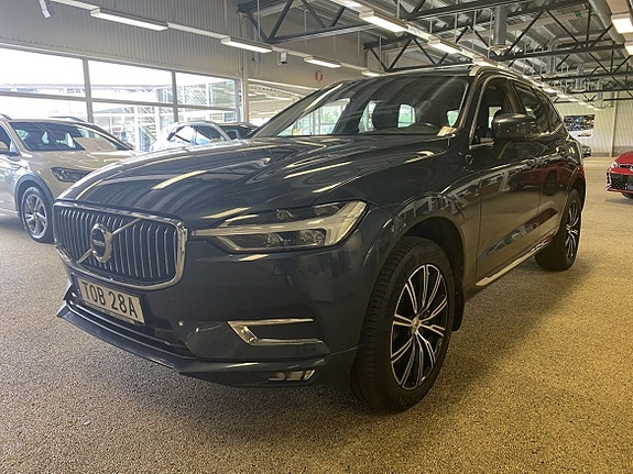 Volvo XC60 2 of 18
