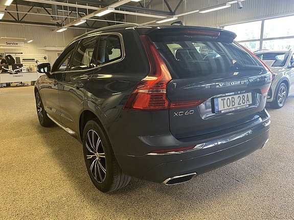 Volvo XC60 7 of 18