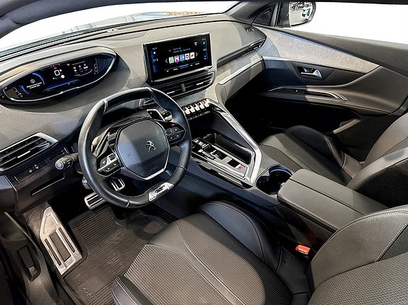 Peugeot 5008 5 of 19