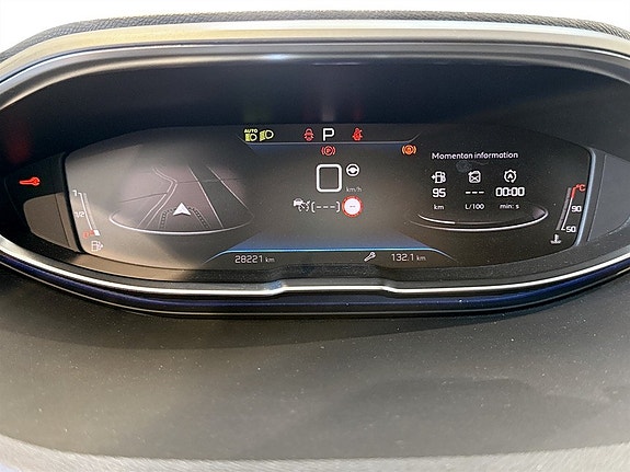 Peugeot 5008 10 of 19