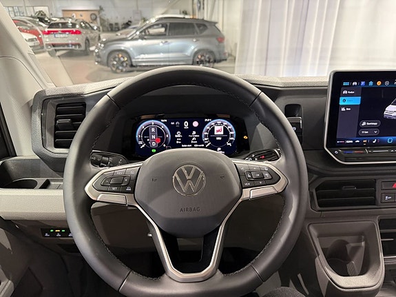 Volkswagen Crafter 8 of 20