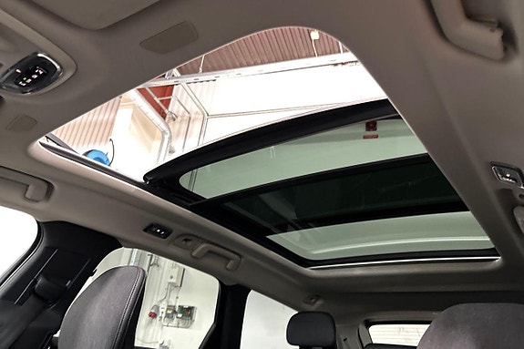 Volvo V90 Cross Country 18 of 30