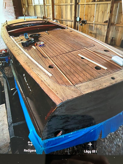 Chris Craft 1947 17ft 3 of 5