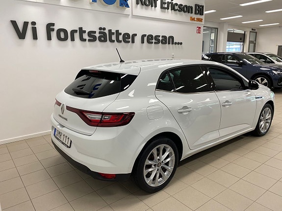 Renault Megane 2 of 5