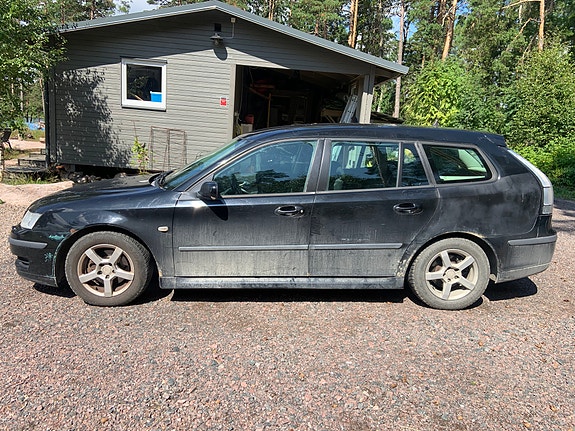 Saab 9-3 2 of 5