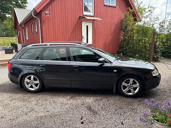 Audi A4 5 of 5