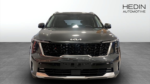 Kia Sorento 2 of 5