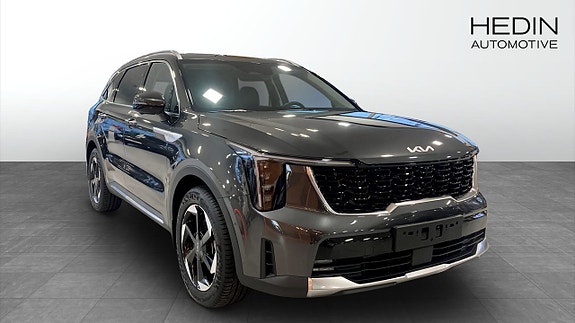 Kia Sorento 3 of 5