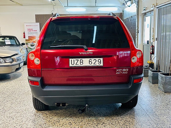 Volvo XC90 5 of 5