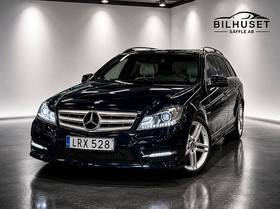 Mercedes-Benz C220 5 of 28