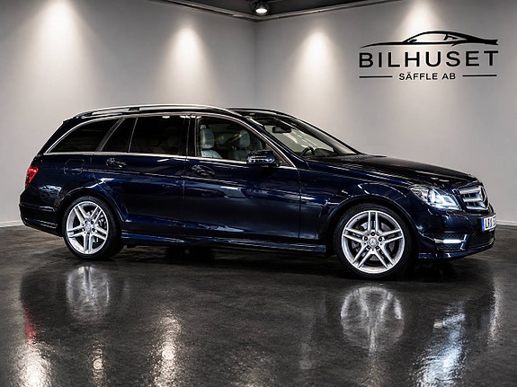 Mercedes-Benz C220 3 of 28