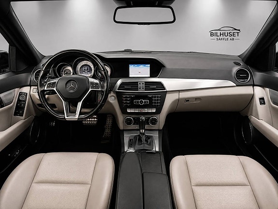 Mercedes-Benz C220 22 of 28