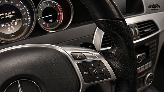 Mercedes-Benz C220 24 of 28