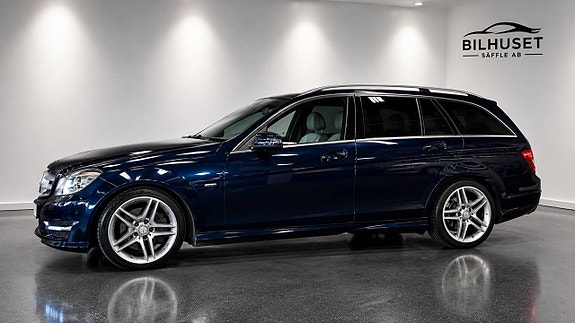Mercedes-Benz C220 4 of 28