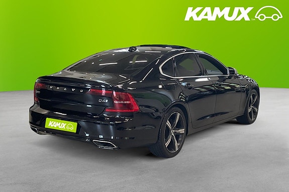 Volvo S90 4 of 5